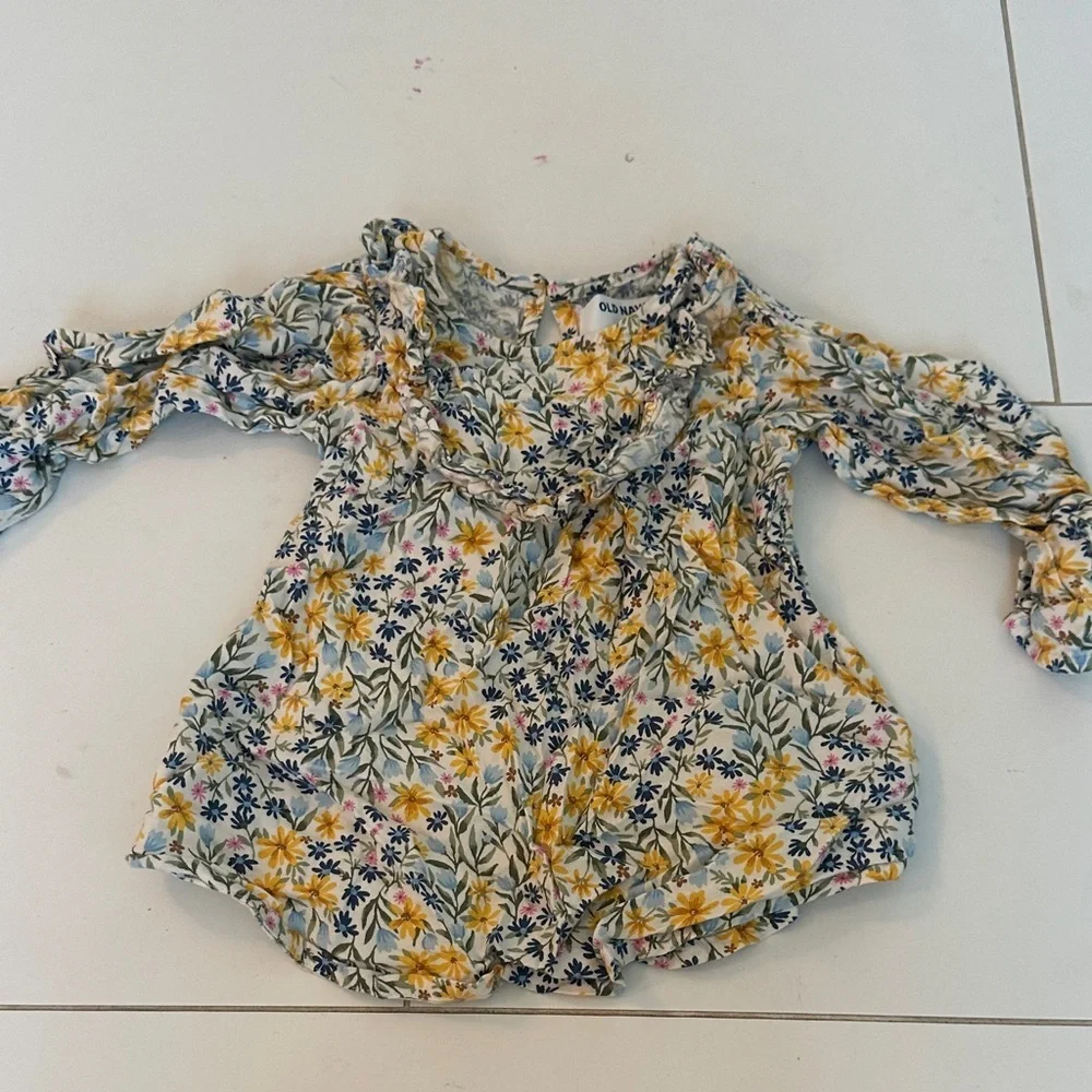 Old navy Floral Kids Top 3T